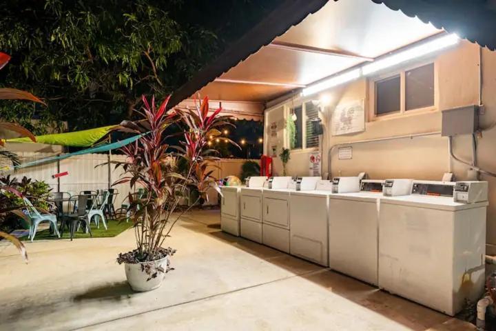 Stunning Little Havana Close To Airport, Calle Ocho, Brickell, Wynwood And The Beaches - Free Parking * Miami